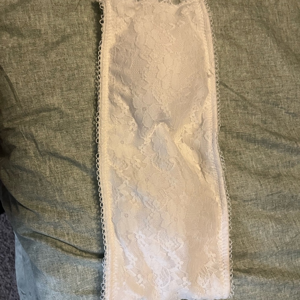 Lace Bandeau Top in Cream